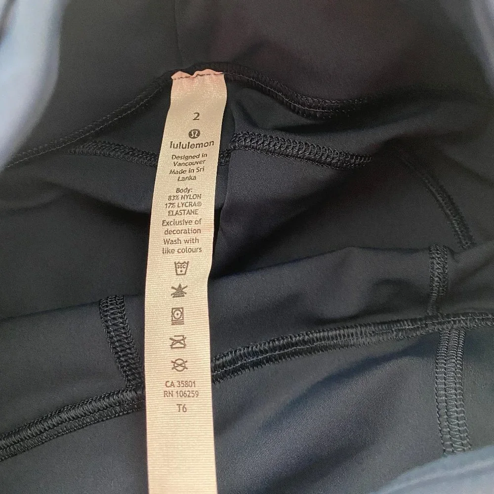 lululemon athletica Navy High-Rise Pocket Leggings (Cropped)